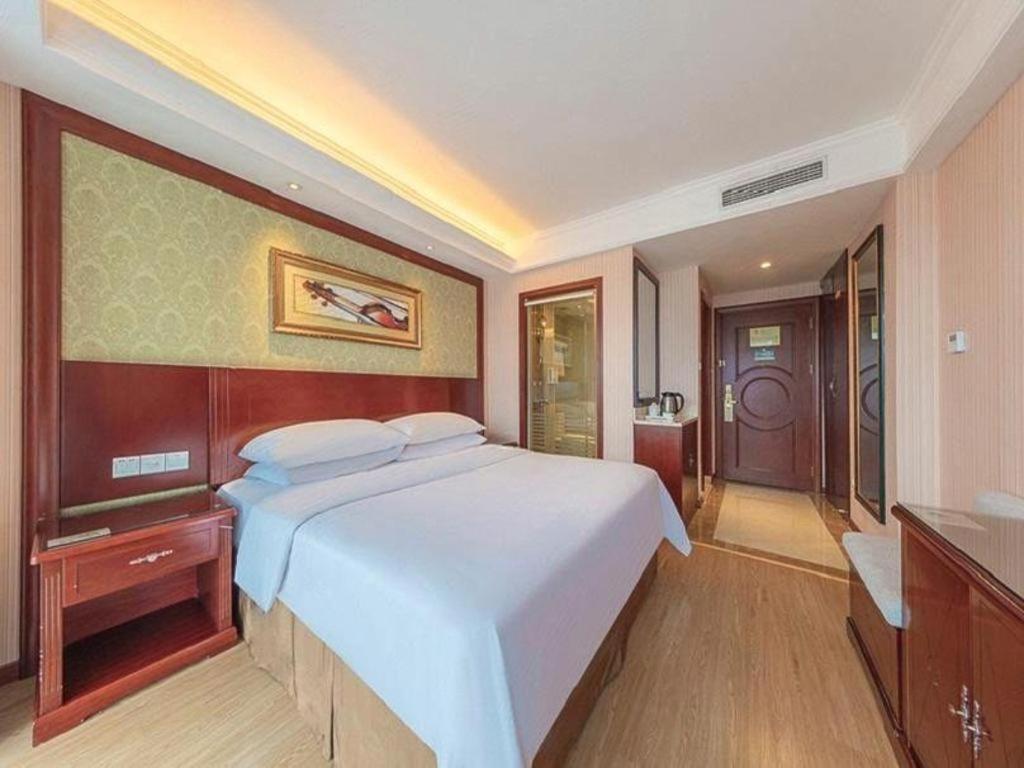 Yichang Vienna Hotel Wanda Branch Exteriér fotografie