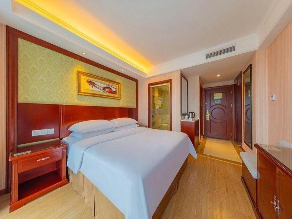 Yichang Vienna Hotel Wanda Branch Exteriér fotografie