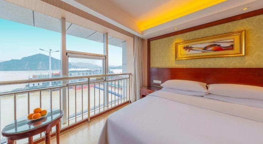 Yichang Vienna Hotel Wanda Branch Exteriér fotografie